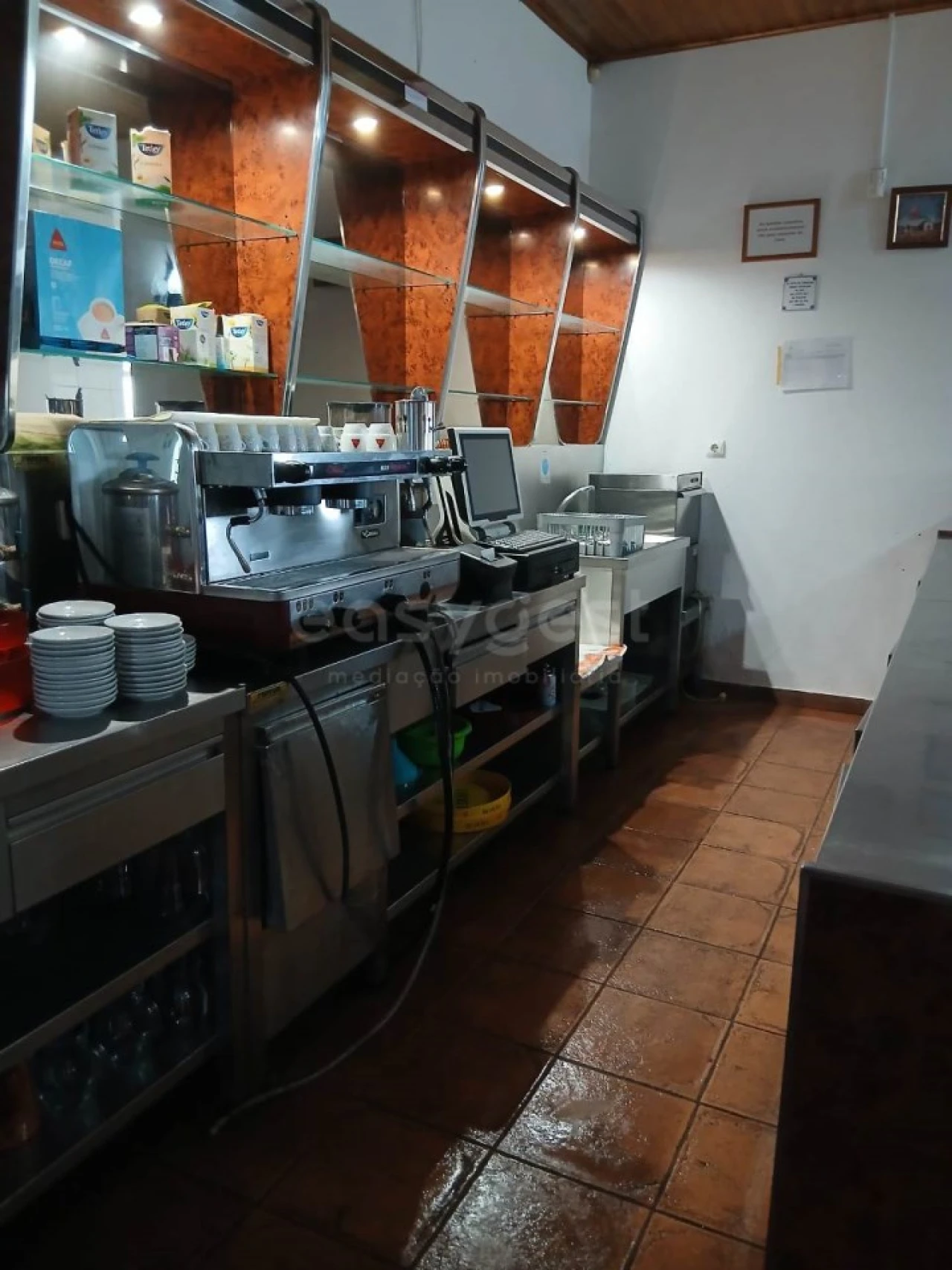 Moradia T4 para Venda em Larinho Foto 6