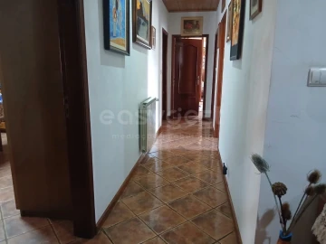 Moradia T4 para Venda em Larinho