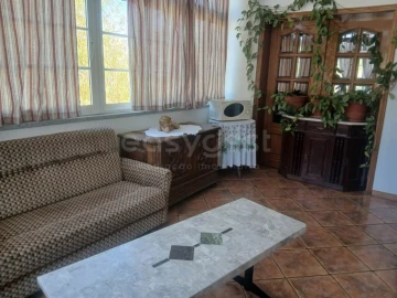 Moradia T4 para Venda em Larinho