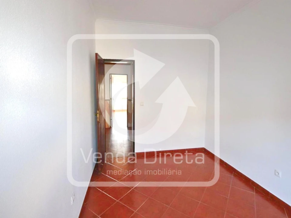 Apartamento T3 para Venda em Moita Foto 11