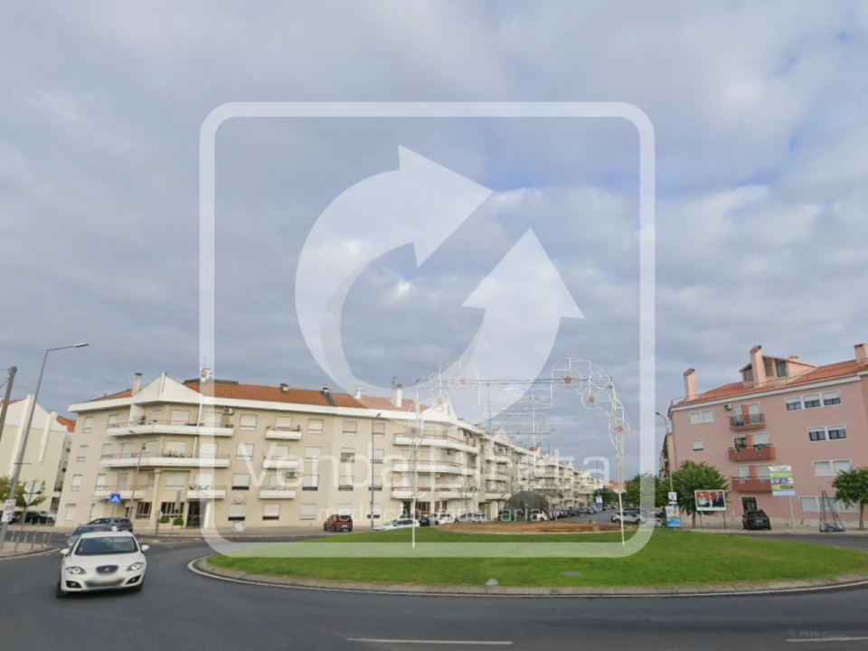 Apartamento T3 para Venda em Moita Foto 17