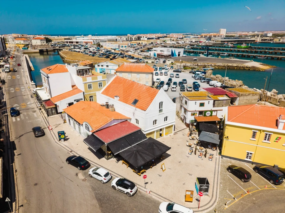 Prédio para Venda em Peniche Foto 3