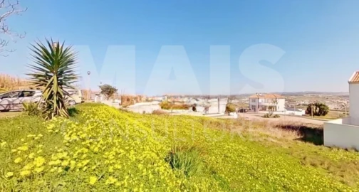 Terreno para Venda em Lourinhã e Atalaia