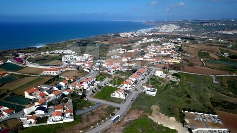 Terreno para Venda em Lourinhã e Atalaia