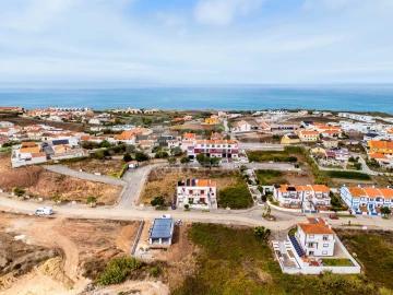 Terreno para Venda em Lourinhã e Atalaia