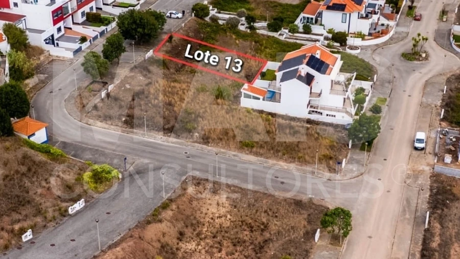 Terreno para Venda em Lourinhã e Atalaia