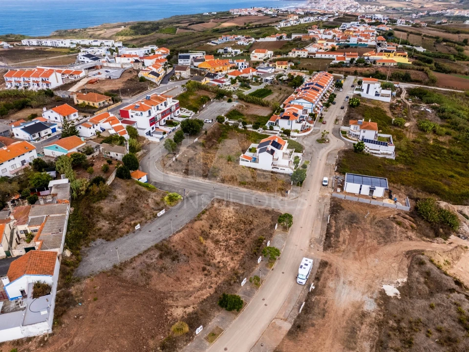 Terreno para Venda em Lourinhã e Atalaia Foto 7