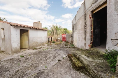 Moradia T3 para Venda em Atouguia da Baleia