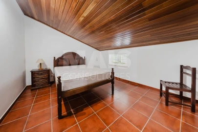 Moradia T3 para Venda em Atouguia da Baleia
