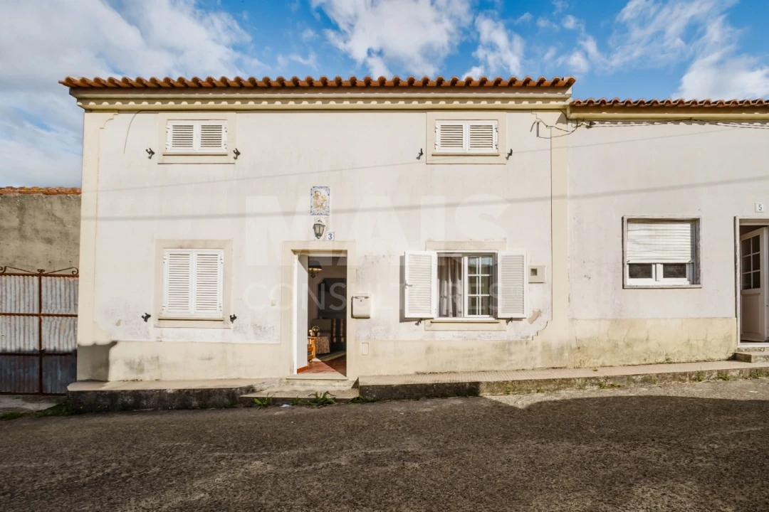 Moradia T3 para Venda em Atouguia da Baleia Foto 1