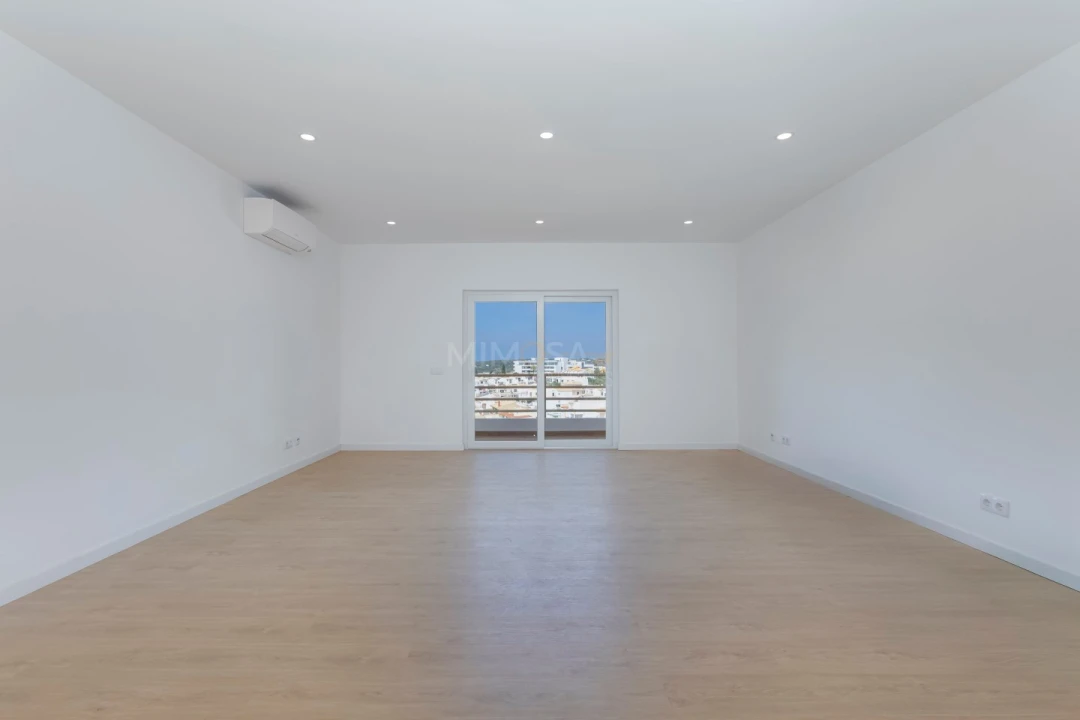 Apartamento T3 para Venda em Lagos (São Sebastião e Santa Maria) Foto 27