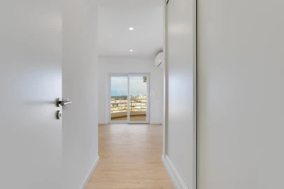 Apartamento T3 para Venda em Lagos (São Sebastião e Santa Maria)