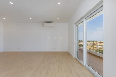 Apartamento T3 para Venda em Lagos (São Sebastião e Santa Maria)