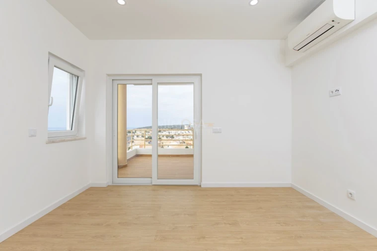 Apartamento T3 para Venda em Lagos (São Sebastião e Santa Maria) Foto 9
