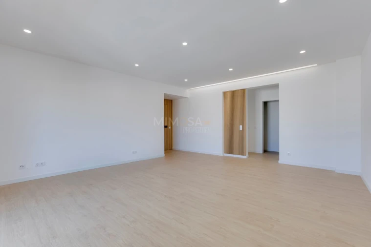 Apartamento T3 para Venda em Lagos (São Sebastião e Santa Maria) Foto 28