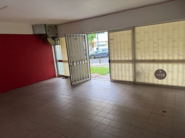 Loja para Arrendamento em Lomar e Arcos