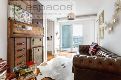 Apartamento T4 para Venda em Santa Iria de Azoia, São João da Talha e Bobadela