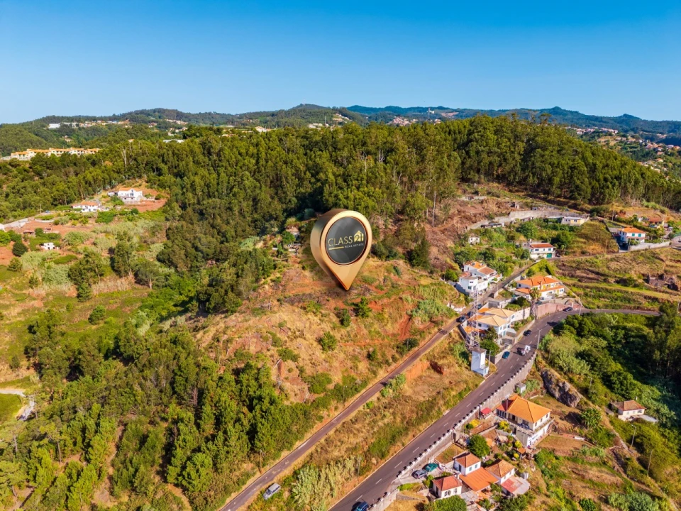 Terreno para Venda em Caniço Foto 10