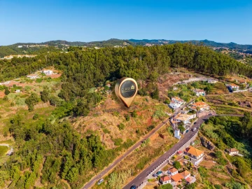 Terreno para Venda em Caniço