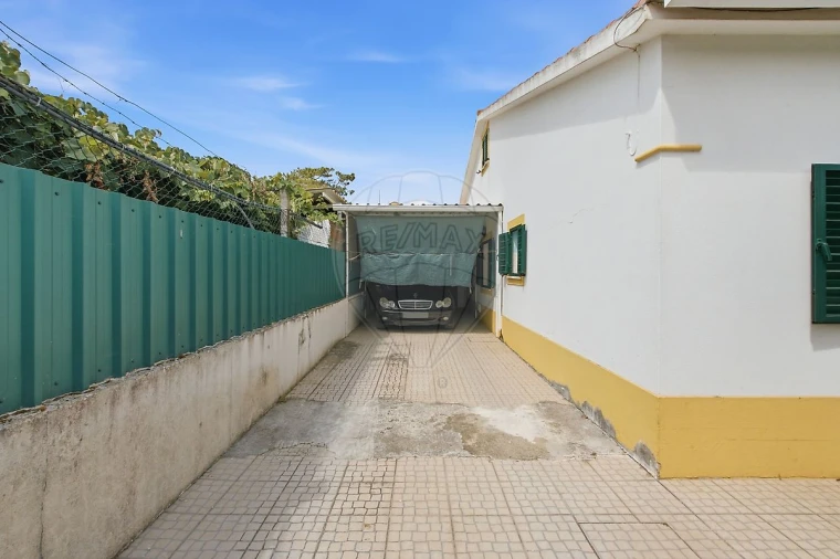 Moradia T3 para Venda em Azeitão (São Lourenço e São Simão) Foto 24