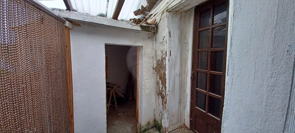 Moradia T2 para Venda em Alguber