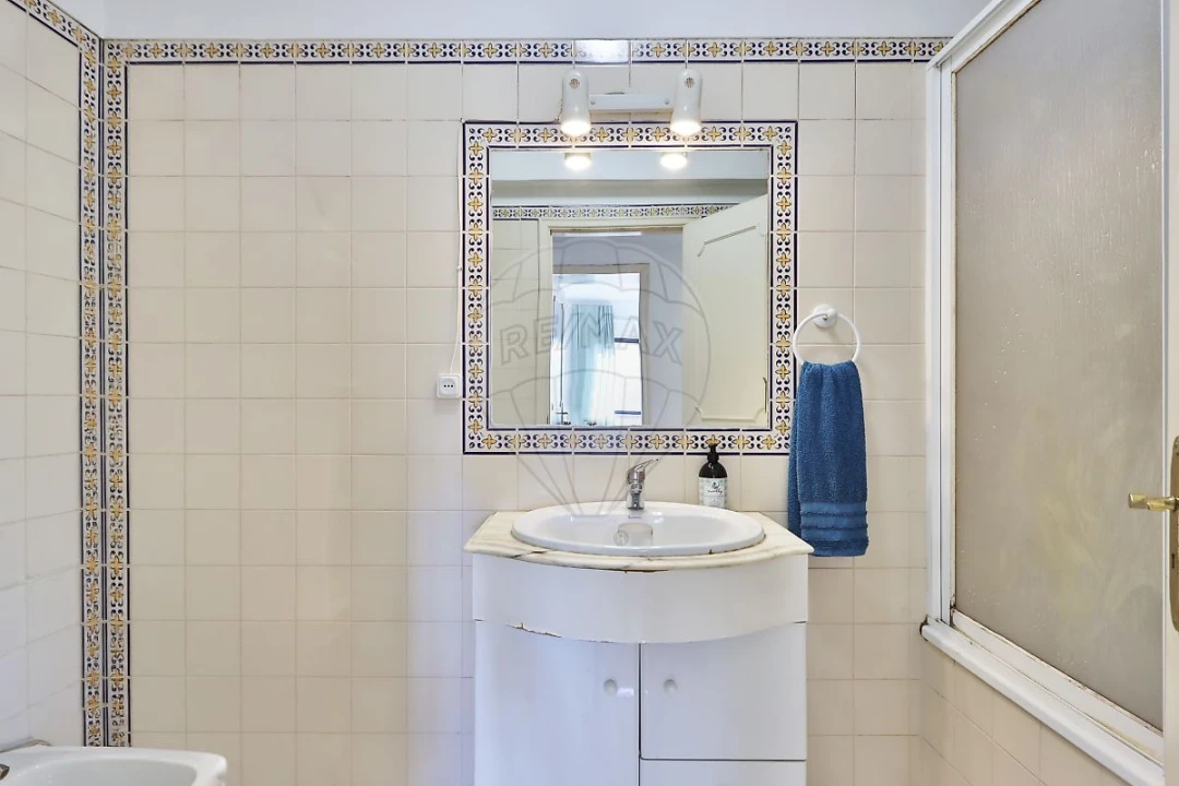 Apartamento T2 para Venda em Cacém e São Marcos Foto 13