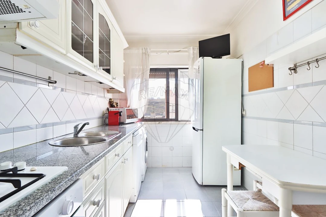Apartamento T2 para Venda em Cacém e São Marcos Foto 4