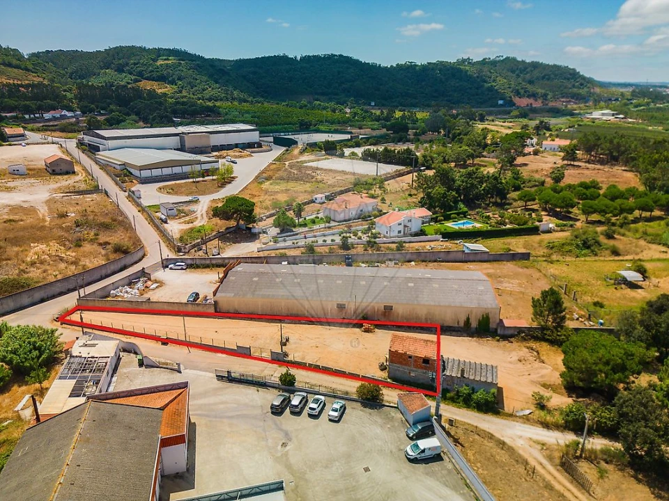 Terreno para Venda em Alfeizerão Foto 1