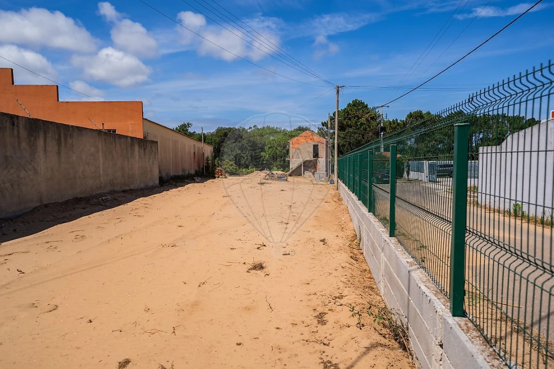 Terreno para Venda em Alfeizerão Foto 28