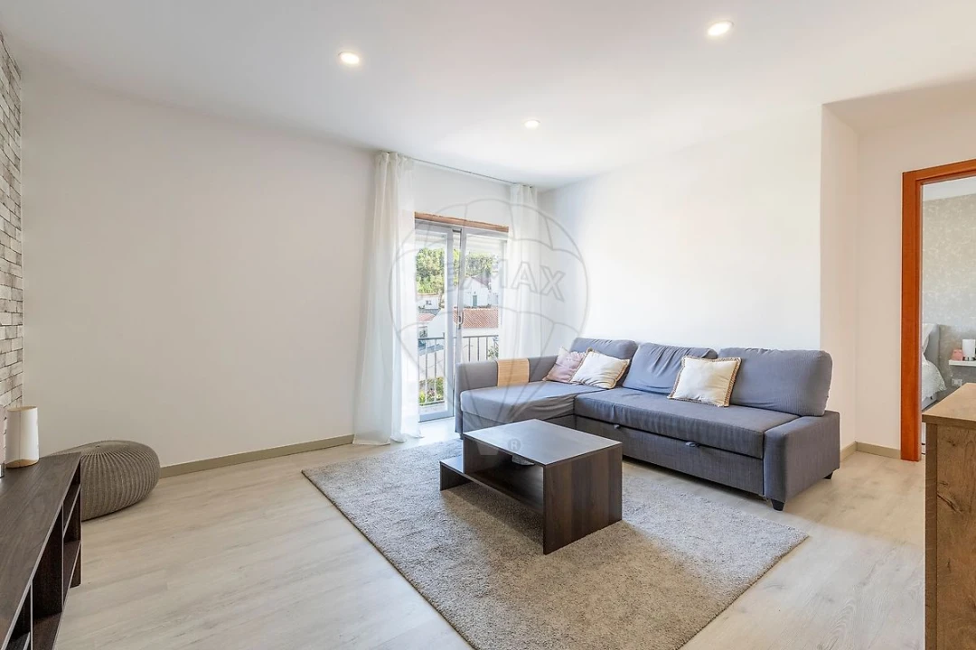 Apartamento T3 para Venda em A dos Cunhados e Maceira Foto 1