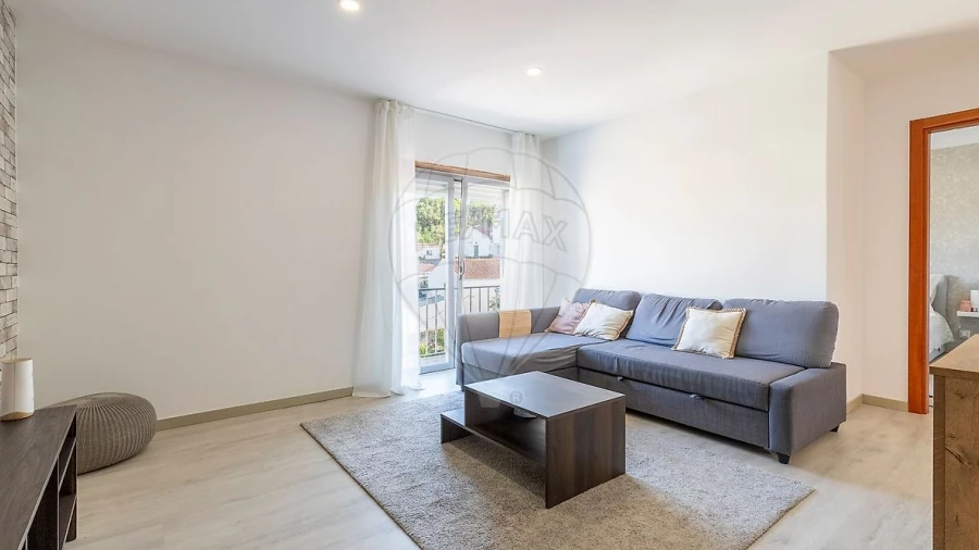 Apartamento T3 para Venda em A dos Cunhados e Maceira