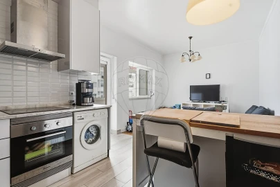 Apartamento T2 para Venda em Santa Maria, São Pedro e Matacães