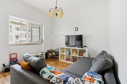 Apartamento T2 para Venda em Santa Maria, São Pedro e Matacães