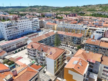 Apartamento T2 para Venda em Santa Maria, São Pedro e Matacães