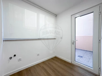 Apartamento T2 para Arrendamento em São Vicente