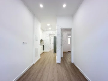Apartamento T2 para Arrendamento em São Vicente