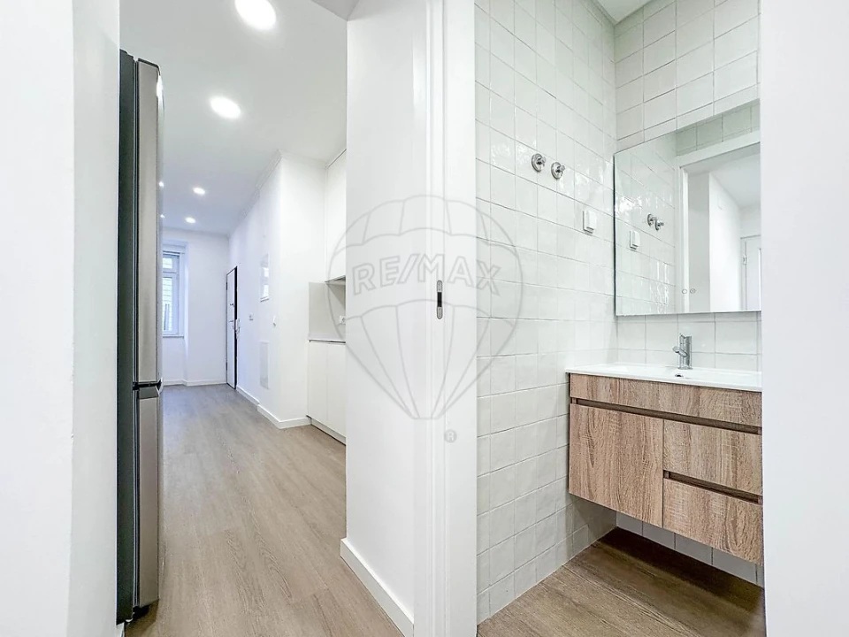 Apartamento T2 para Arrendamento em São Vicente Foto 17