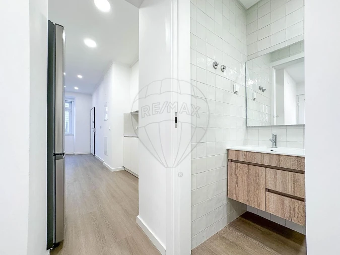 Apartamento T2 para Arrendamento em São Vicente Foto 17