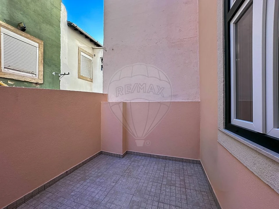 Apartamento T2 para Arrendamento em São Vicente Foto 20