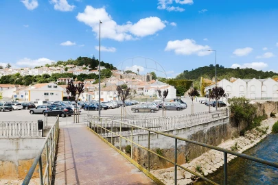 Terreno para Venda em Alenquer (Santo Estêvão e Triana)