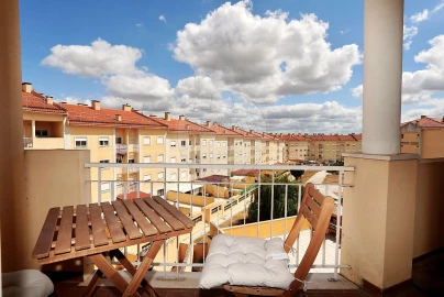 Apartamento T3 para Venda em Alenquer (Santo Estêvão e Triana)