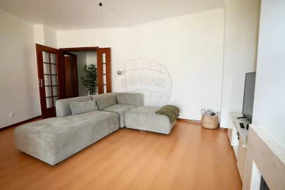 Apartamento T3 para Venda em Alenquer (Santo Estêvão e Triana)