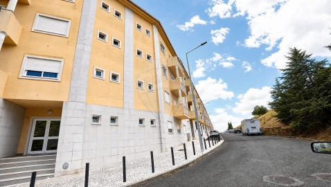 Apartamento T3 para Venda em Alenquer (Santo Estêvão e Triana)