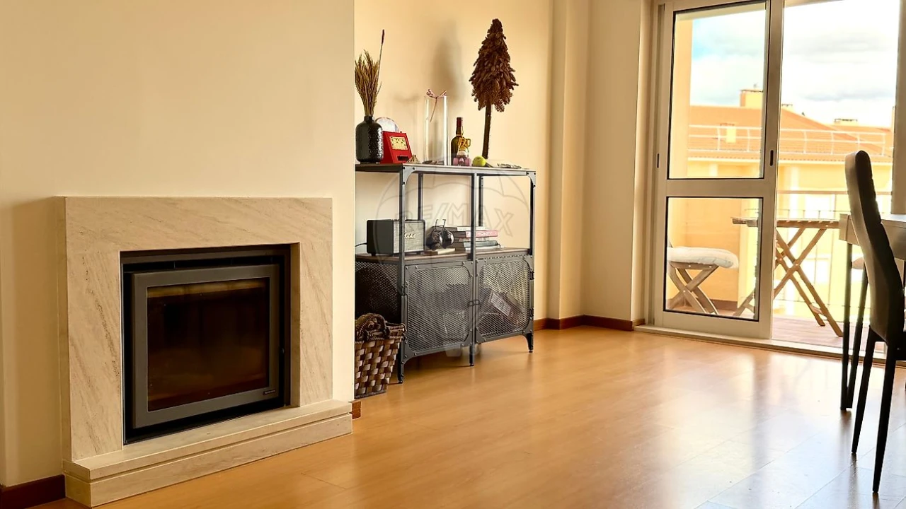 Apartamento T3 para Venda em Alenquer (Santo Estêvão e Triana) Foto 2