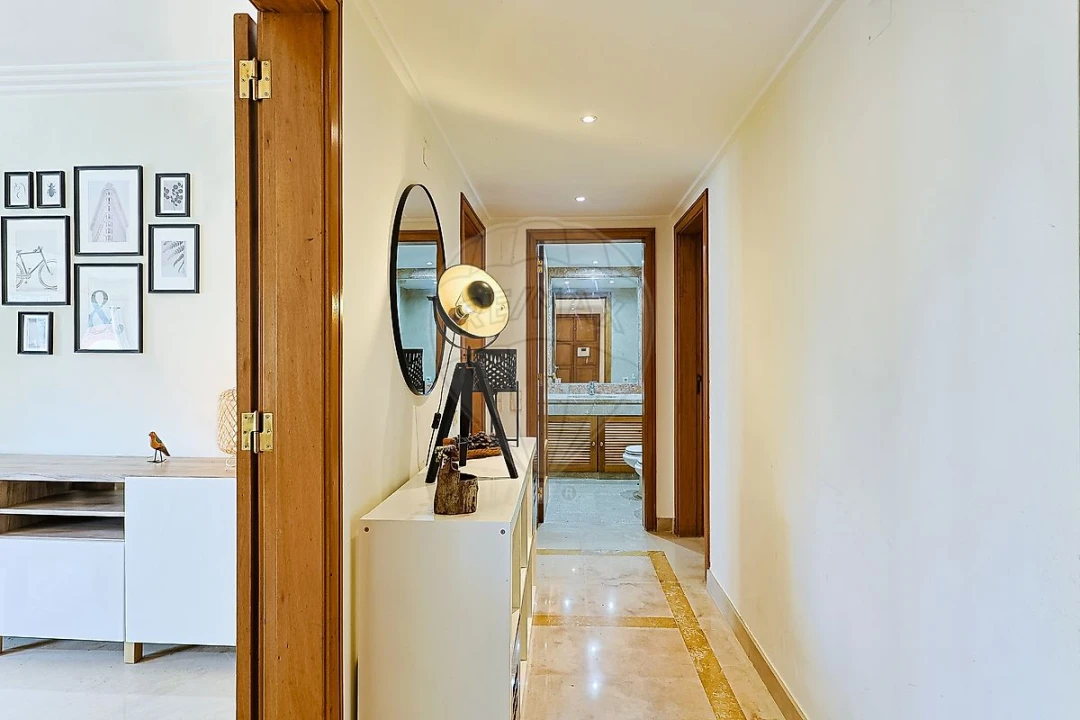 Apartamento T1 para Arrendamento em São Domingos de Benfica Foto 7