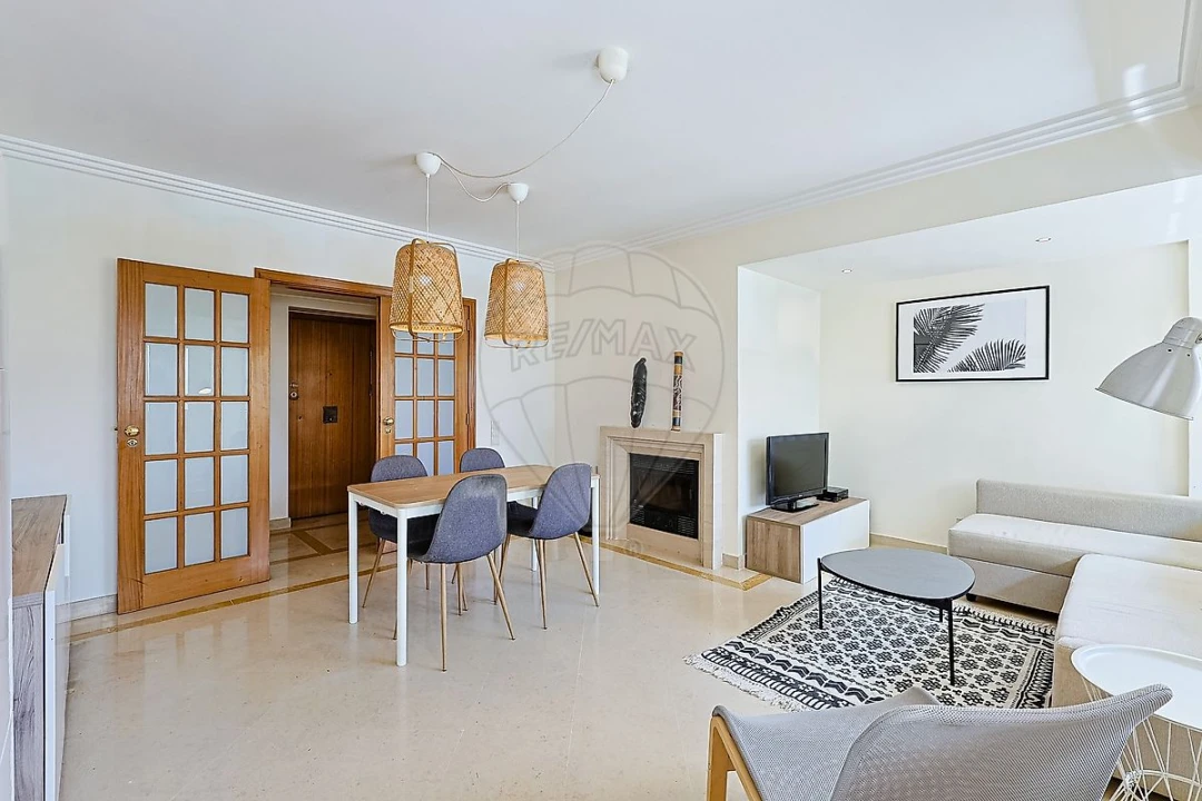 Apartamento T1 para Arrendamento em São Domingos de Benfica Foto 22