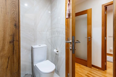 Apartamento T4 para Venda em São Mamede de Infesta e Senhora da Hora