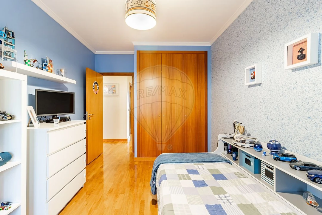 Apartamento T4 para Venda em São Mamede de Infesta e Senhora da Hora Foto 28