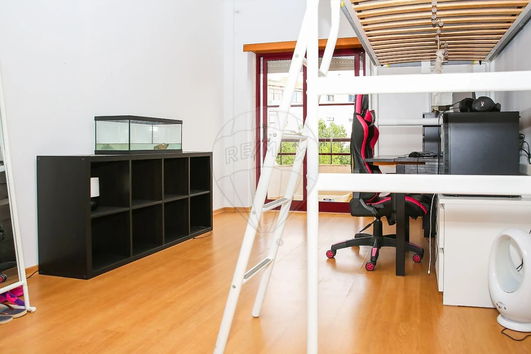 Apartamento T3 para Venda em Castanheira do Ribatejo e Cachoeiras Foto 26