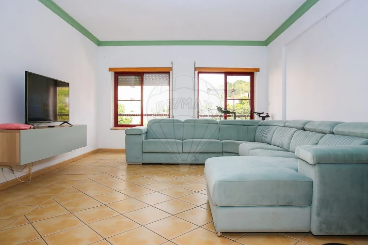 Apartamento T3 para Venda em Castanheira do Ribatejo e Cachoeiras Foto 9